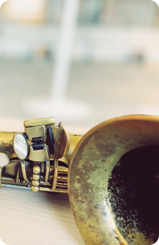 Tilaa saksofonisti esiintymään tapahtumaasi. Lue lisää, ota yhteyttä ja pyydä tarjous. 